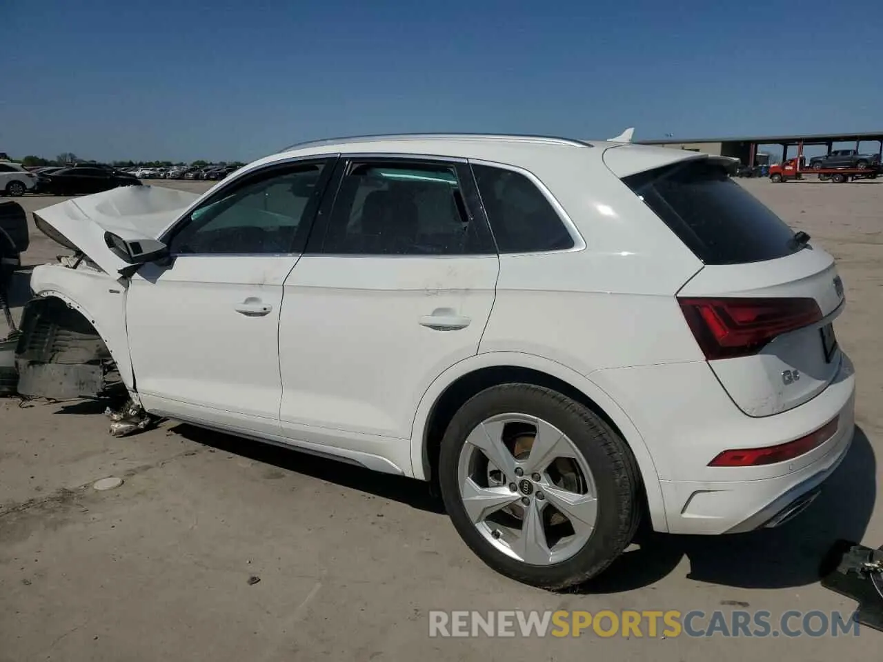 2 Photograph of a damaged car WA1EAAFY5P2118396 AUDI Q5 2023