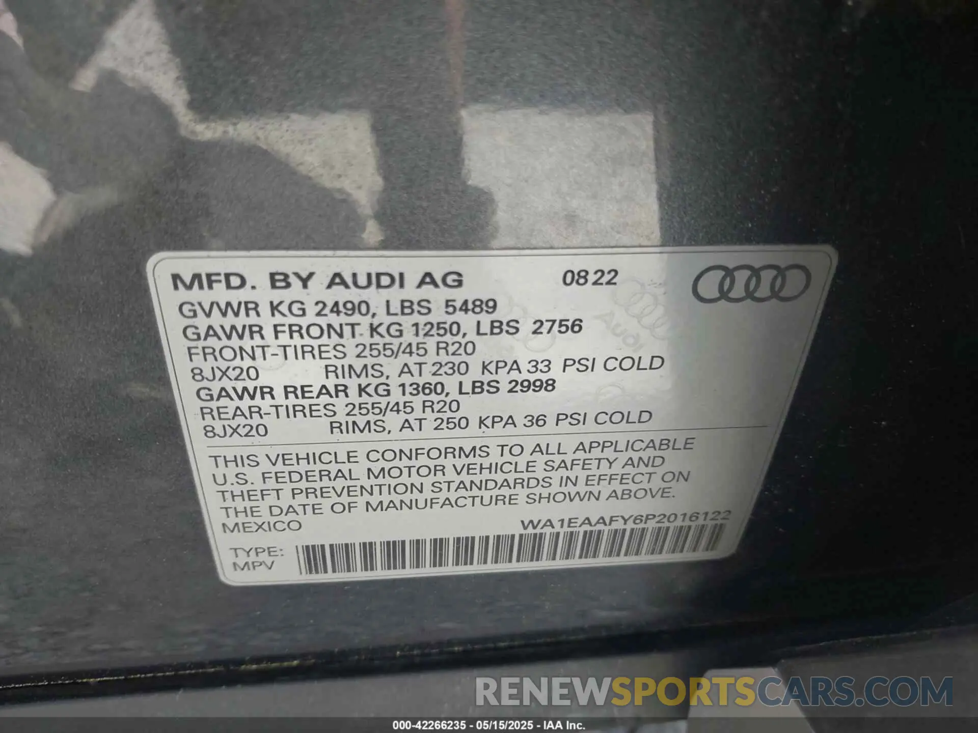 9 Photograph of a damaged car WA1EAAFY6P2016122 AUDI Q5 2023