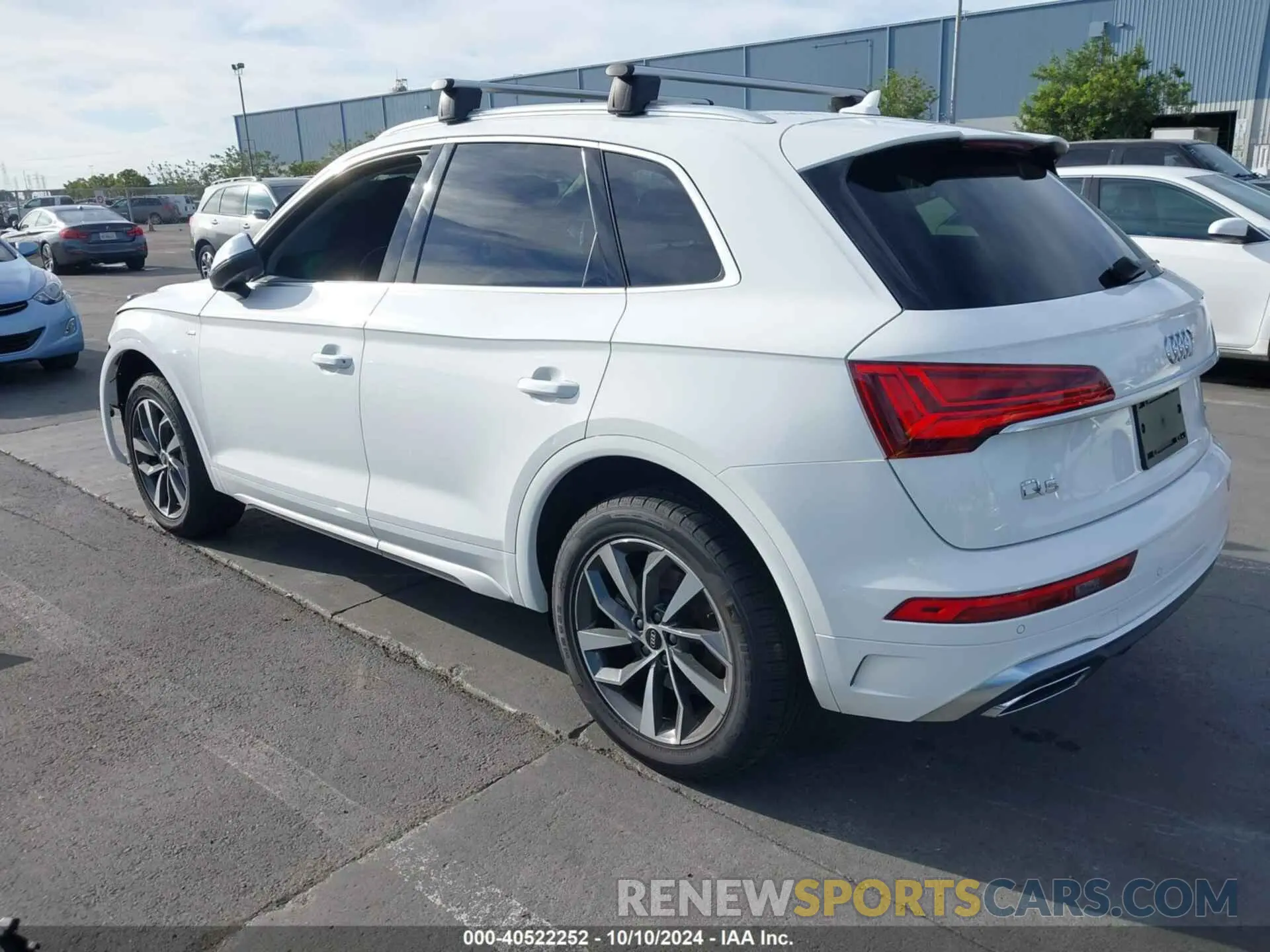 3 Photograph of a damaged car WA1EAAFY6P2057429 AUDI Q5 2023