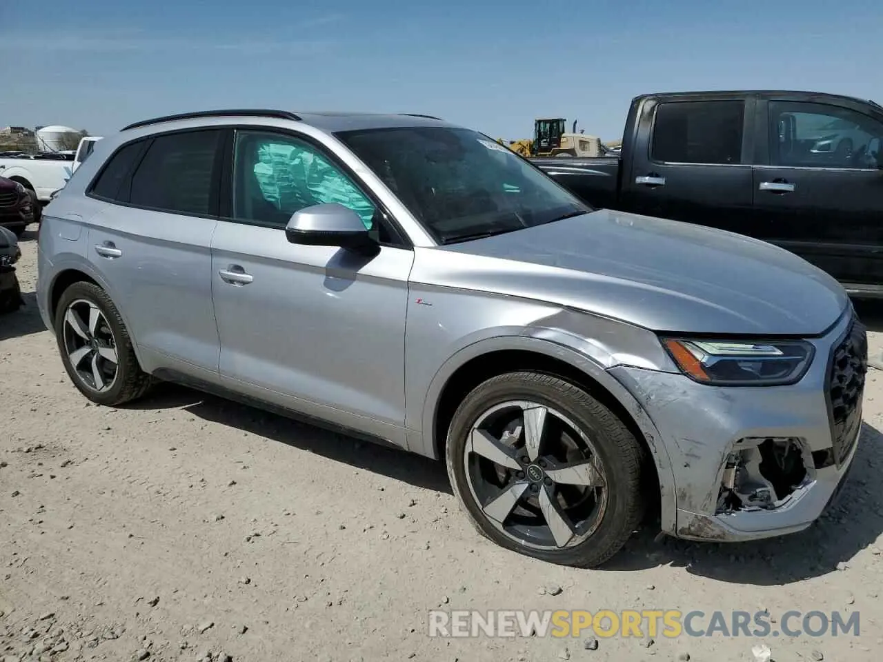 4 Photograph of a damaged car WA1EAAFY6P2097705 AUDI Q5 2023