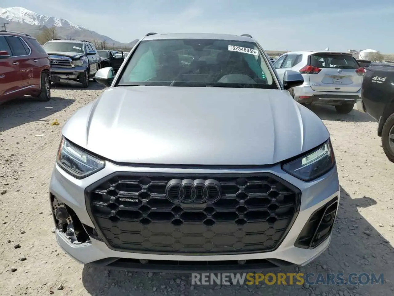 5 Photograph of a damaged car WA1EAAFY6P2097705 AUDI Q5 2023