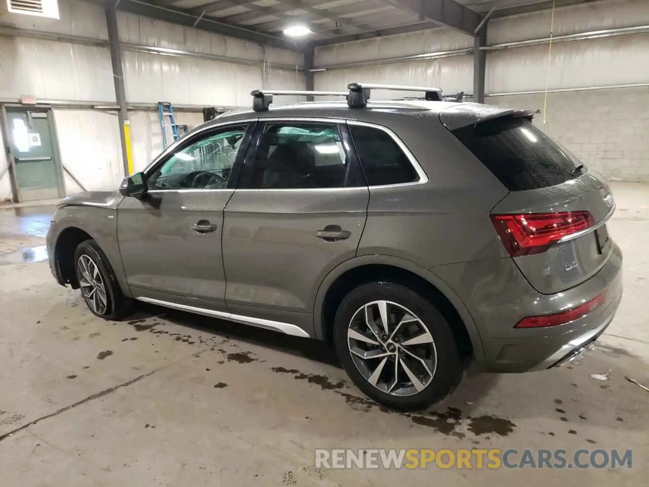 2 Photograph of a damaged car WA1EAAFY6P2121565 AUDI Q5 2023