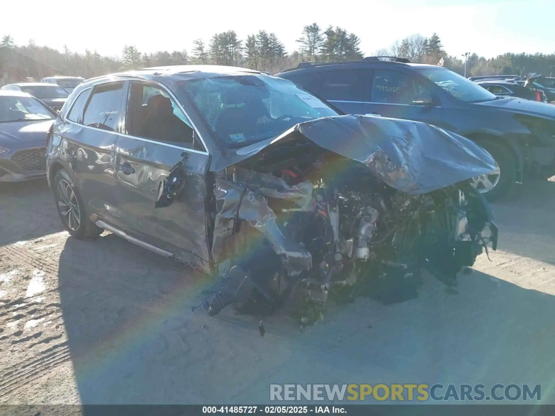 1 Photograph of a damaged car WA1EAAFY6P2185458 AUDI Q5 2023