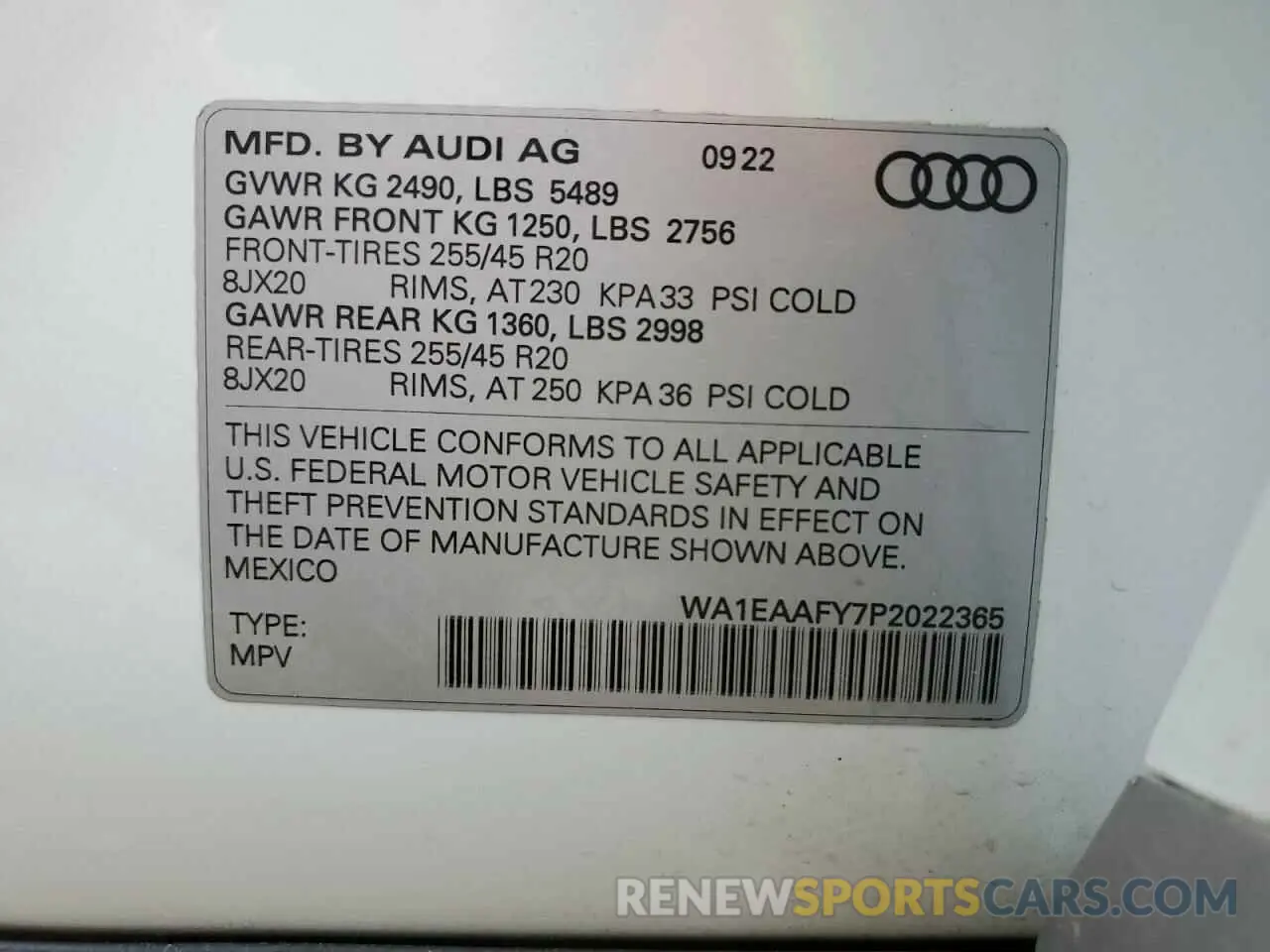 13 Photograph of a damaged car WA1EAAFY7P2022365 AUDI Q5 2023