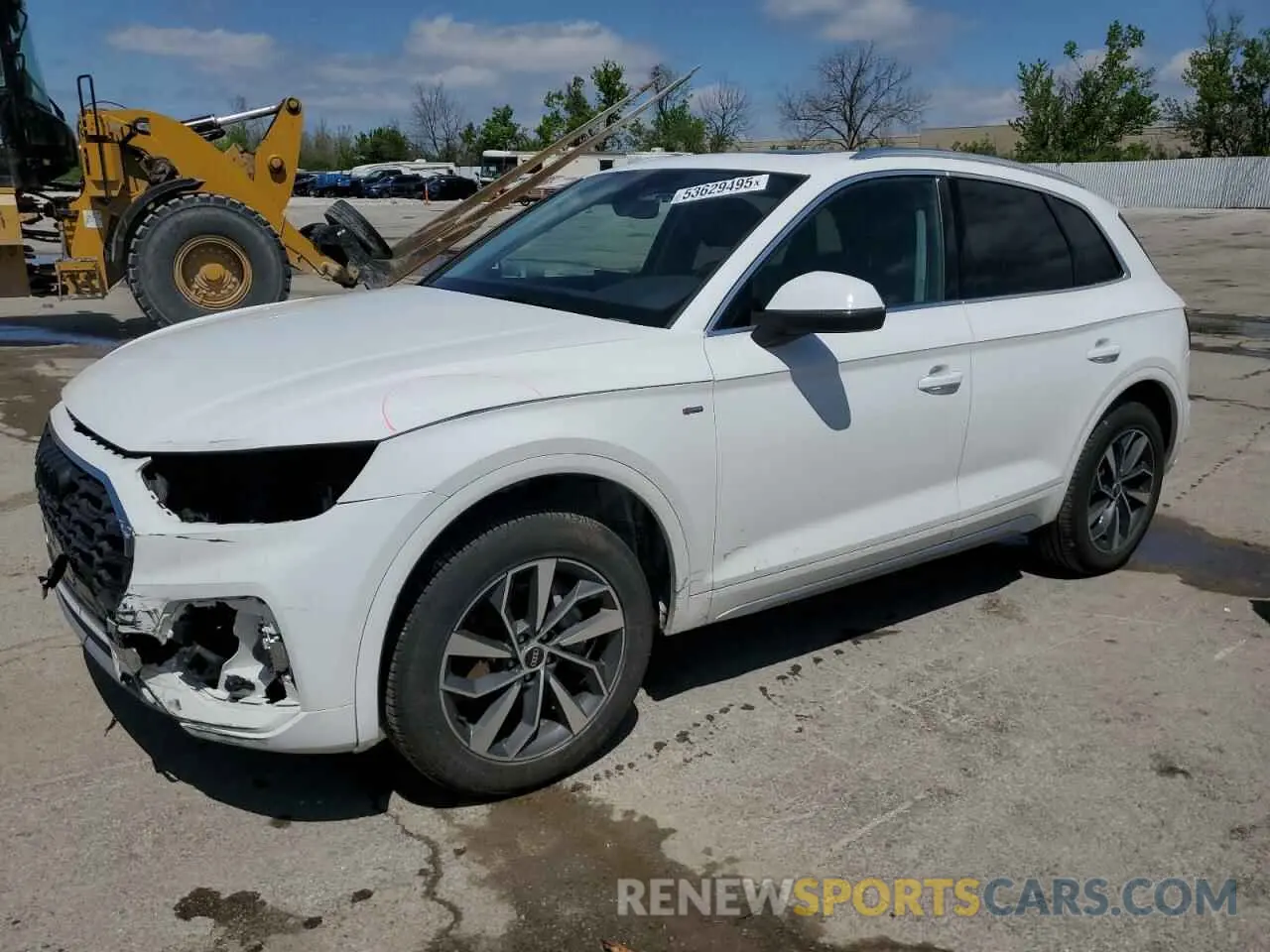 1 Photograph of a damaged car WA1EAAFY7P2027291 AUDI Q5 2023