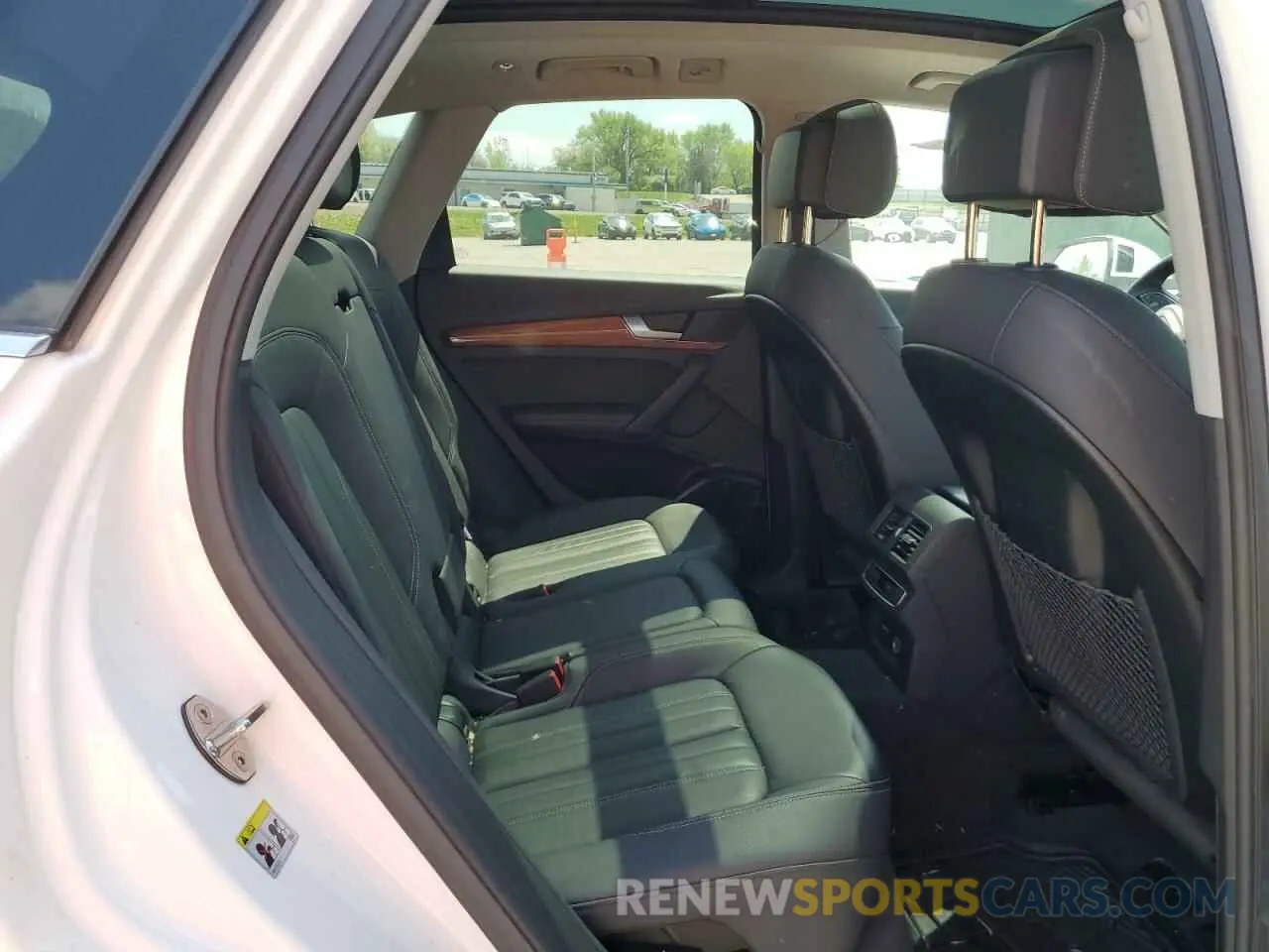 11 Photograph of a damaged car WA1EAAFY7P2027291 AUDI Q5 2023
