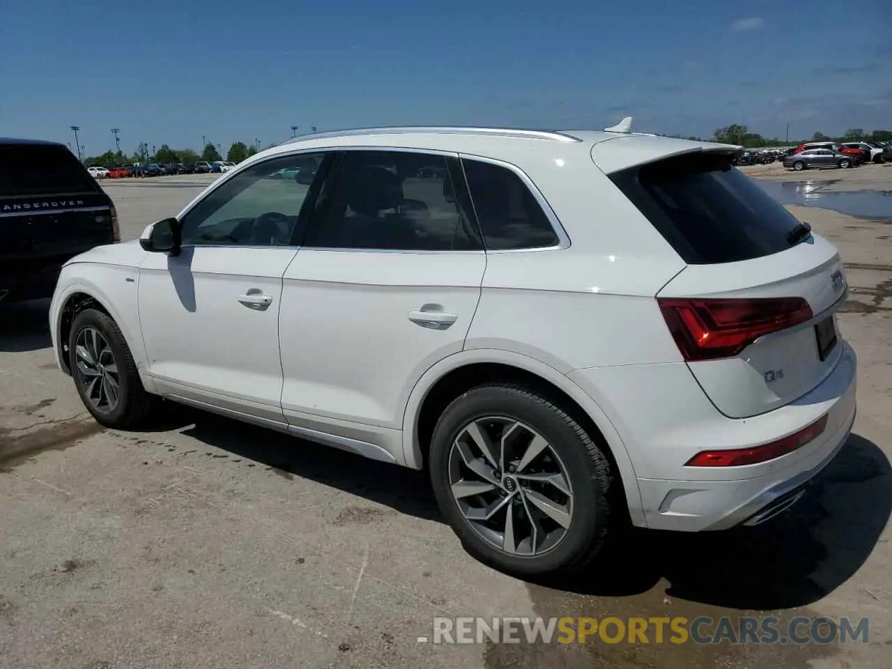 2 Photograph of a damaged car WA1EAAFY7P2027291 AUDI Q5 2023