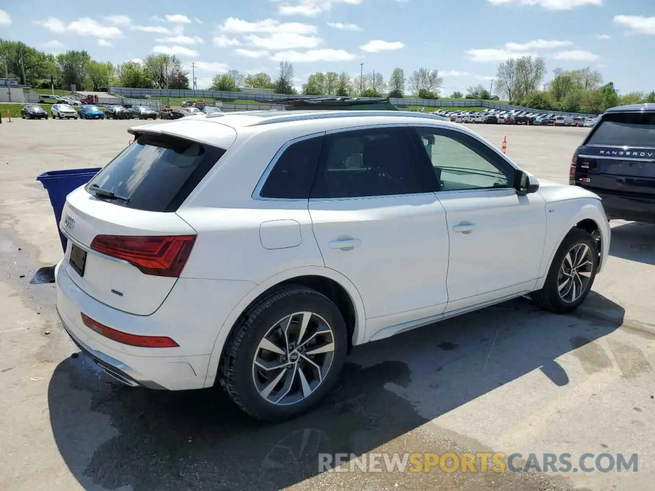 3 Photograph of a damaged car WA1EAAFY7P2027291 AUDI Q5 2023