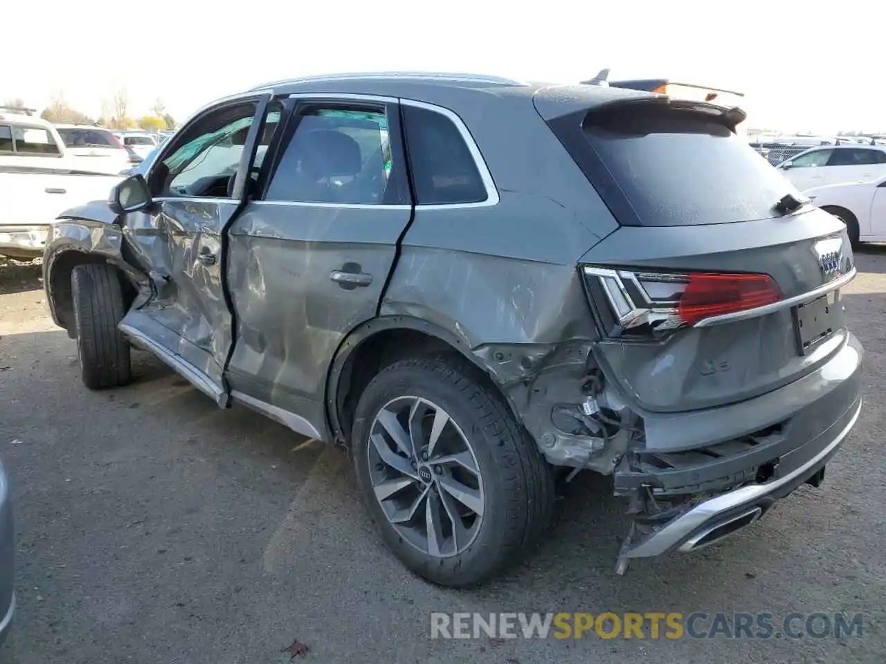 2 Photograph of a damaged car WA1EAAFY7P2036198 AUDI Q5 2023