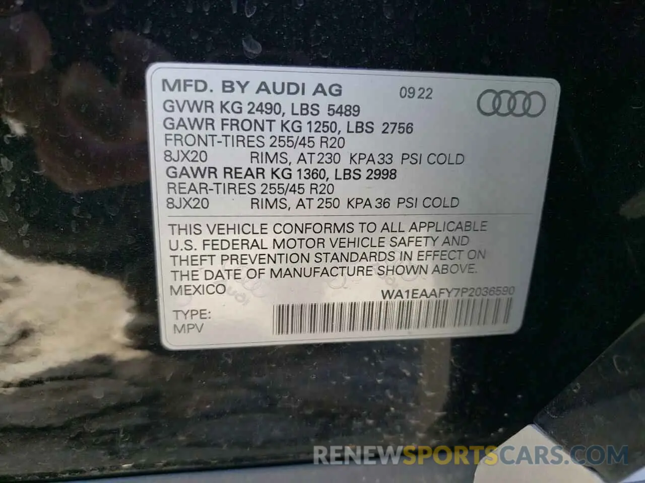 14 Photograph of a damaged car WA1EAAFY7P2036590 AUDI Q5 2023