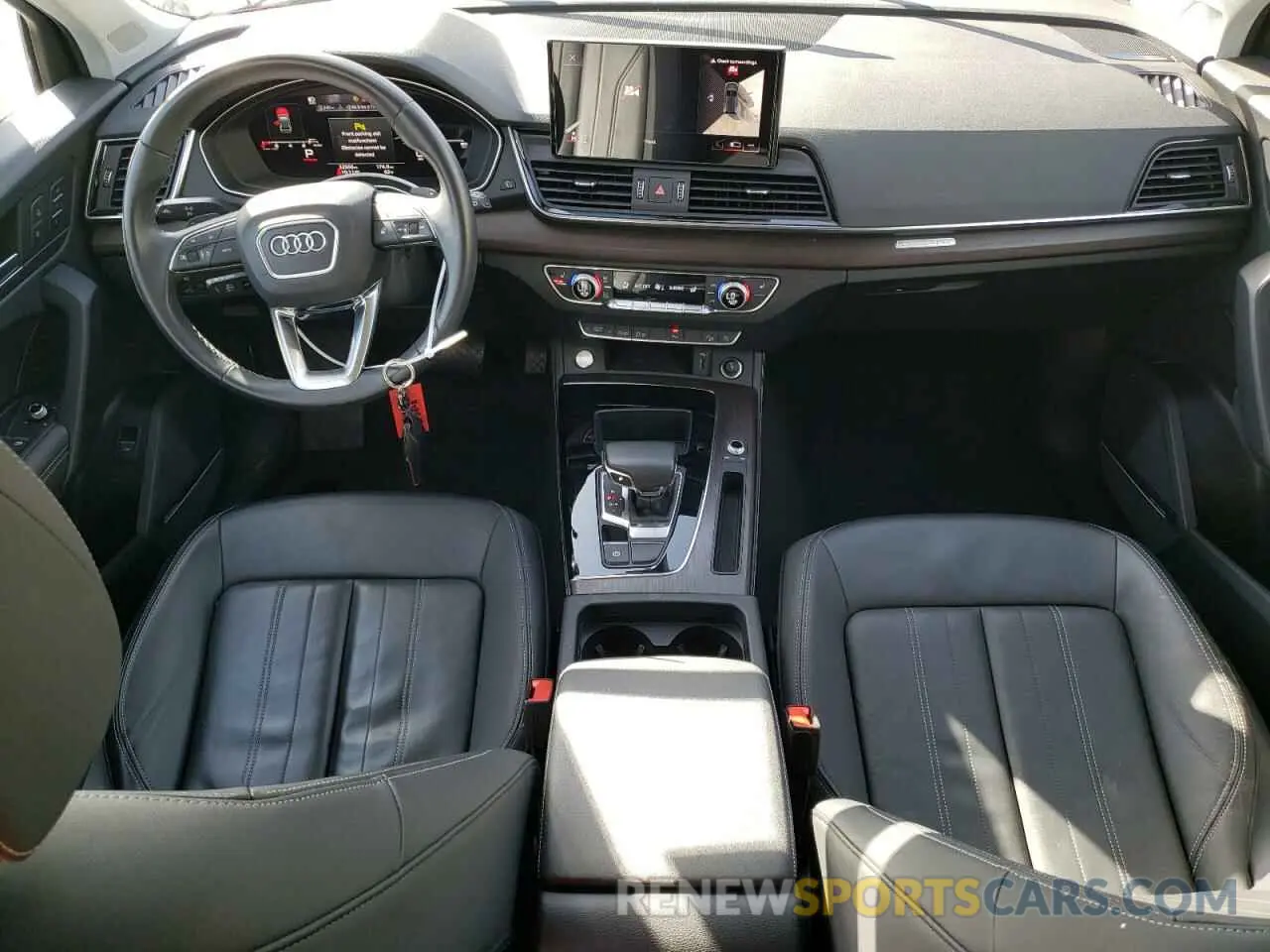 8 Photograph of a damaged car WA1EAAFY7P2036590 AUDI Q5 2023