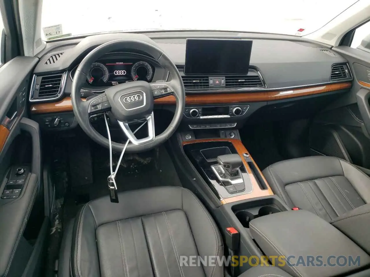 8 Photograph of a damaged car WA1EAAFY8P2014095 AUDI Q5 2023