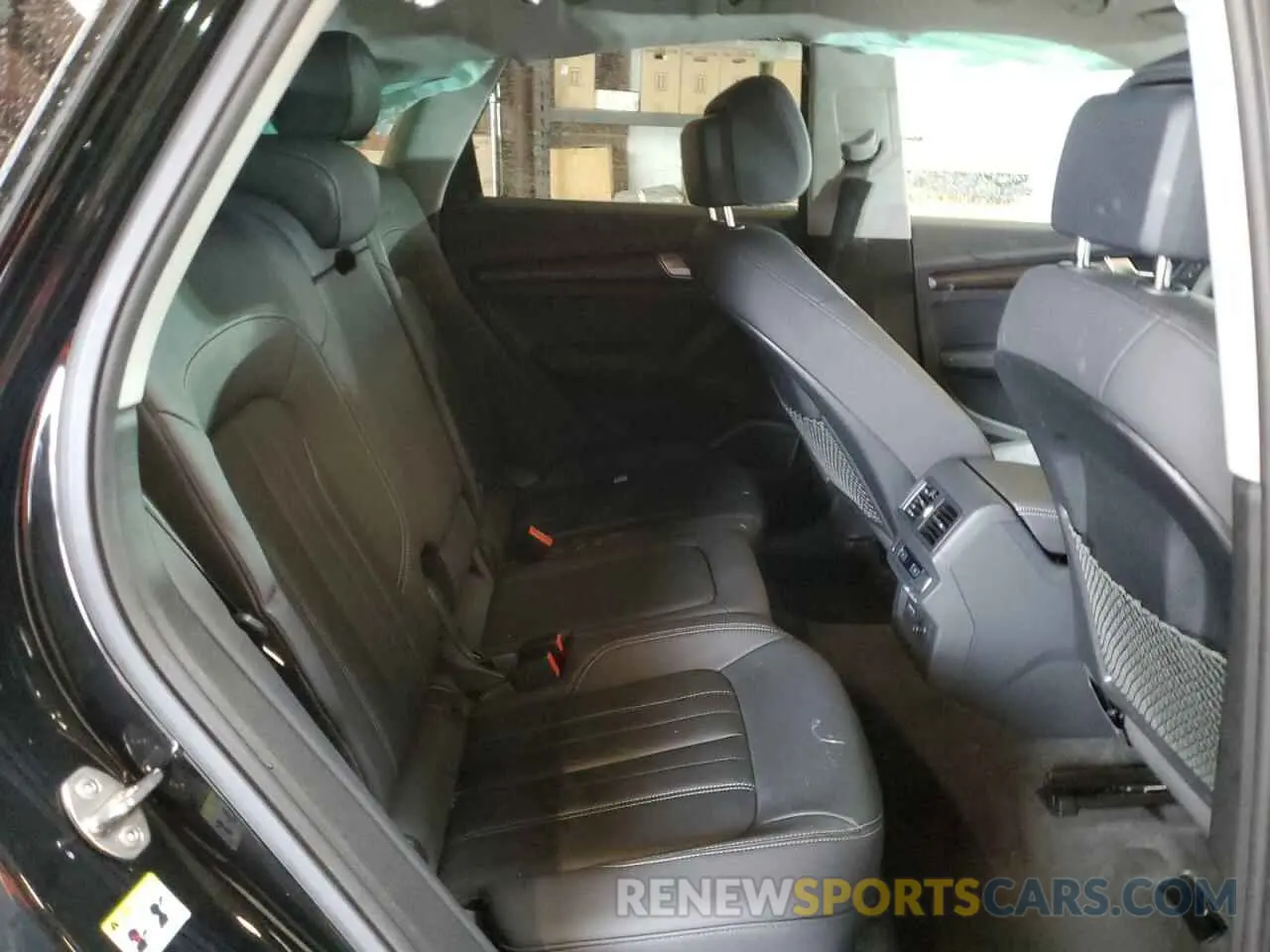 11 Photograph of a damaged car WA1EAAFY8P2180567 AUDI Q5 2023