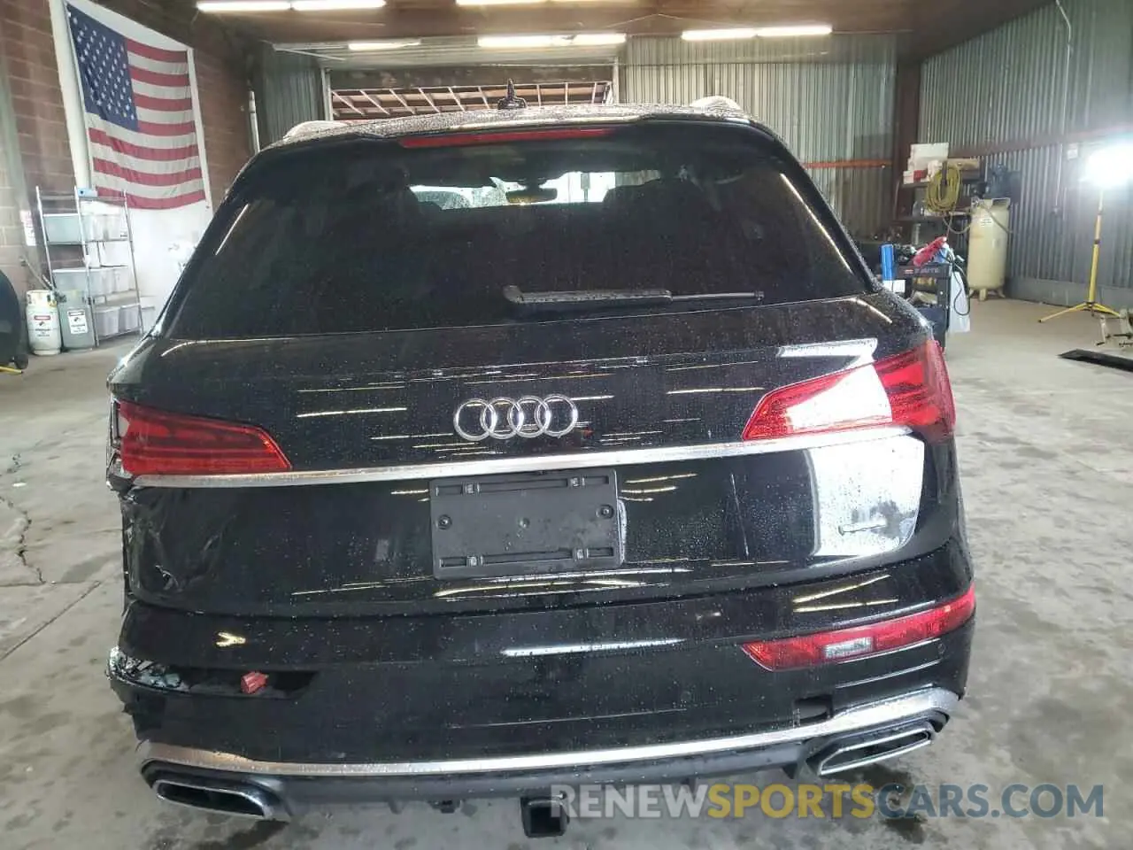 6 Photograph of a damaged car WA1EAAFY8P2180567 AUDI Q5 2023