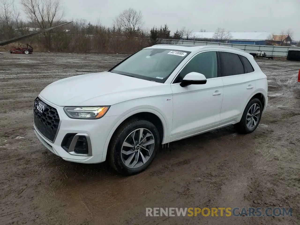 1 Photograph of a damaged car WA1EAAFY9P2023873 AUDI Q5 2023
