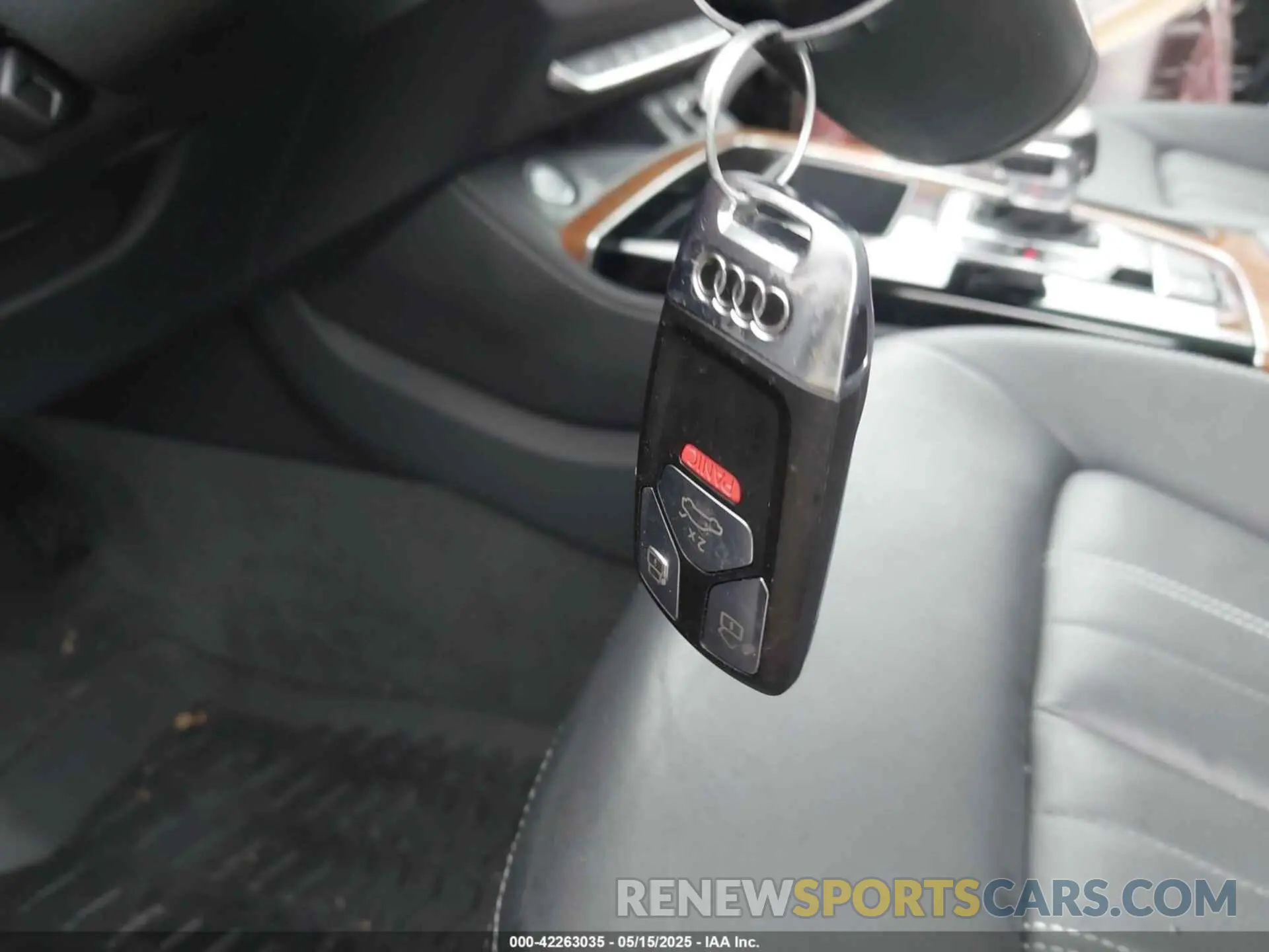 11 Photograph of a damaged car WA1EAAFY9P2089095 AUDI Q5 2023