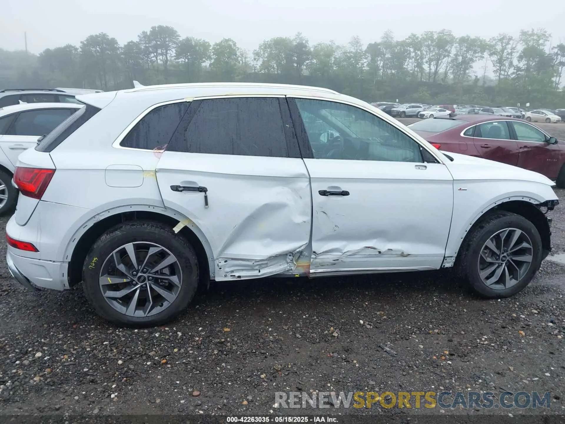 13 Photograph of a damaged car WA1EAAFY9P2089095 AUDI Q5 2023