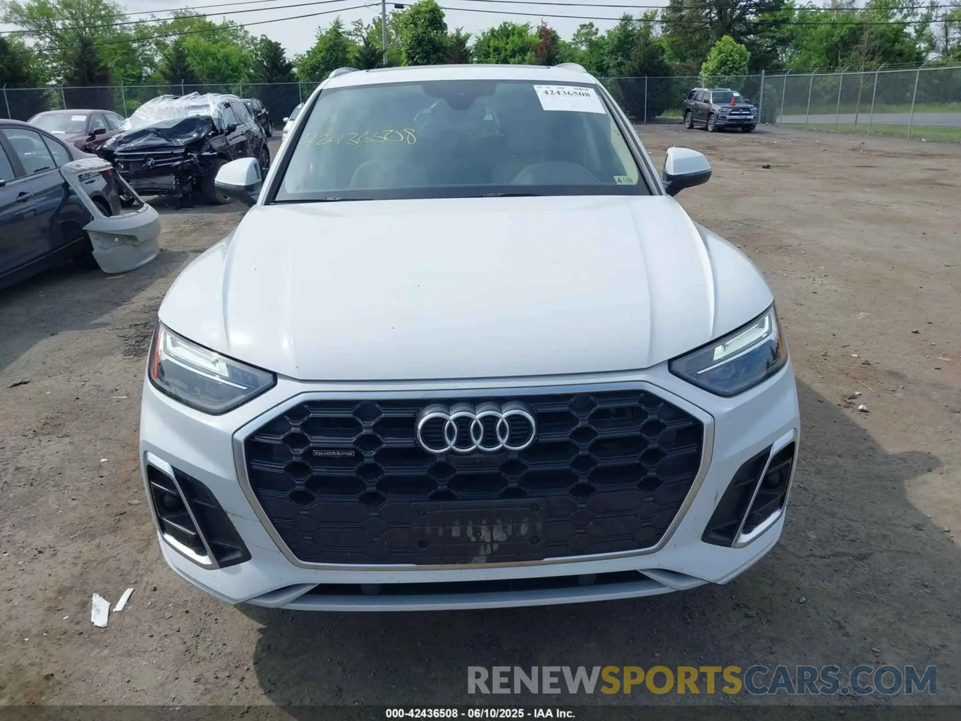 12 Photograph of a damaged car WA1EAAFY9P2148081 AUDI Q5 2023