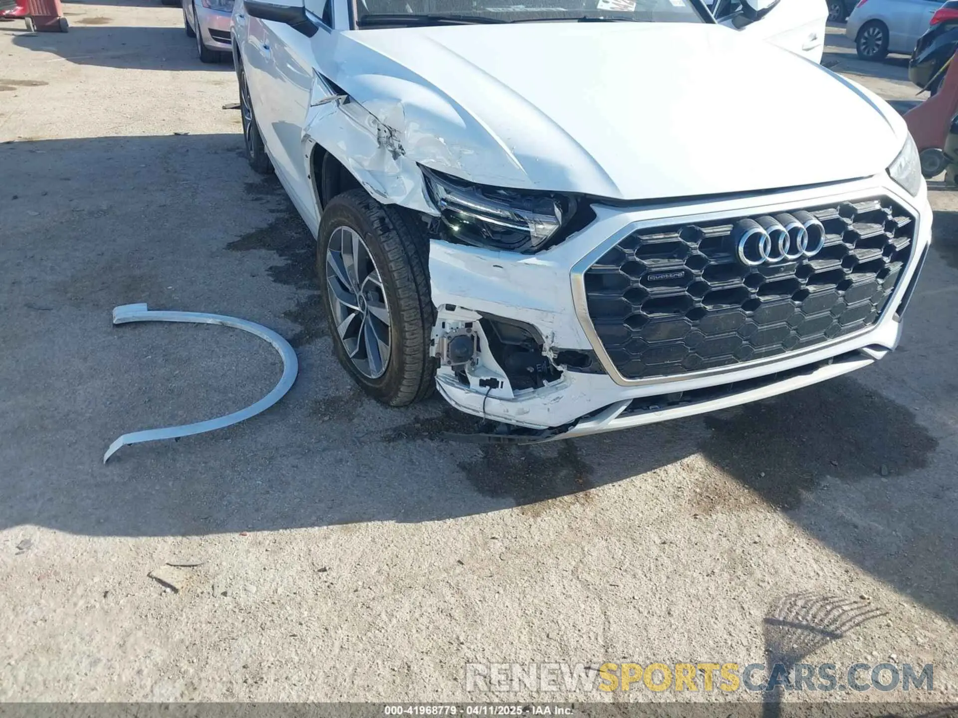 6 Photograph of a damaged car WA1EAAFY9P2197359 AUDI Q5 2023