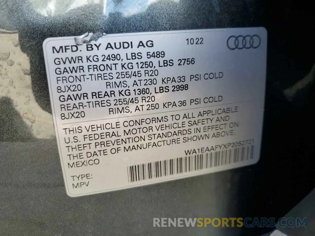 15 Photograph of a damaged car WA1EAAFYXP2052721 AUDI Q5 2023