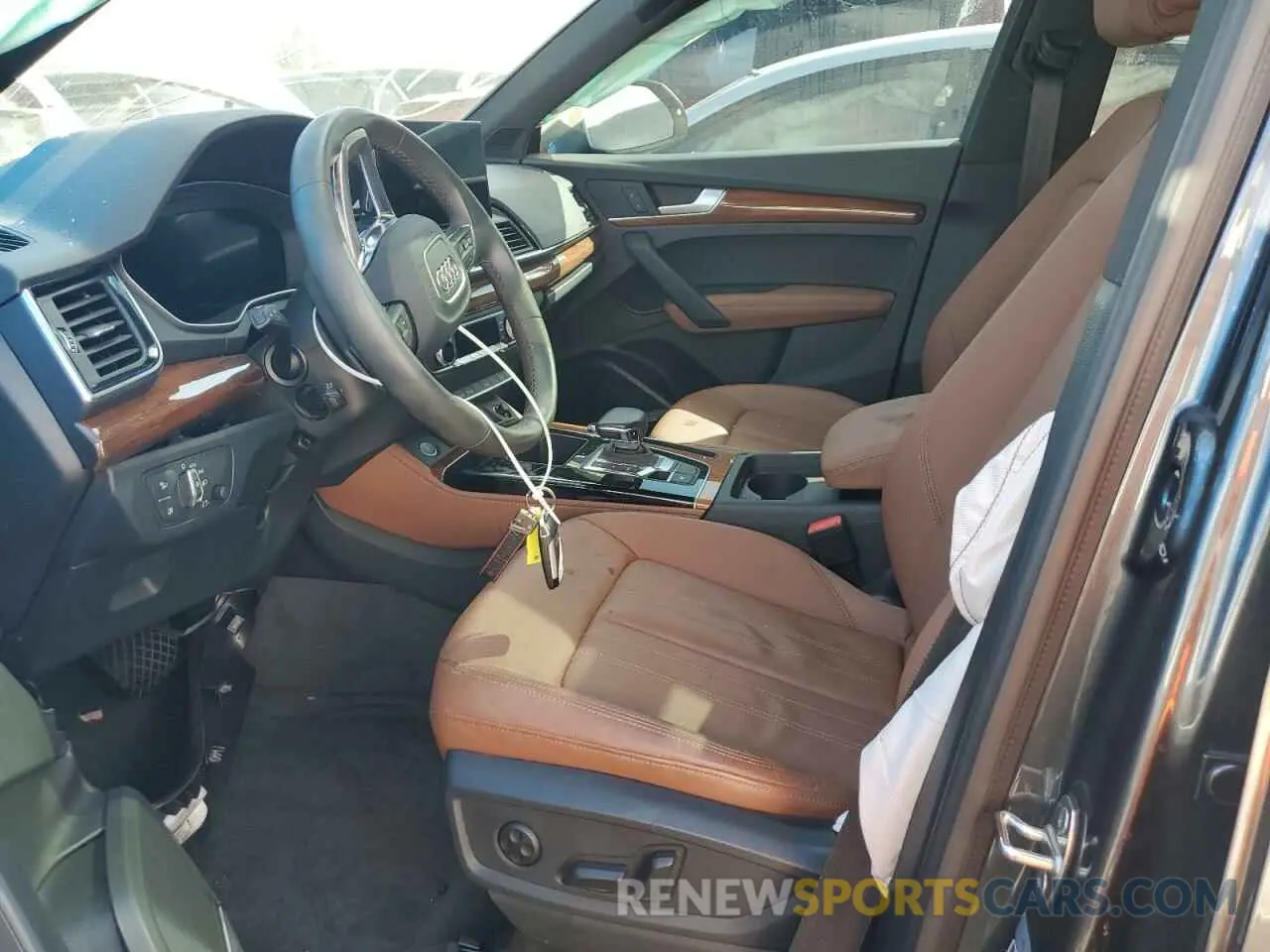7 Photograph of a damaged car WA1EAAFYXP2052721 AUDI Q5 2023