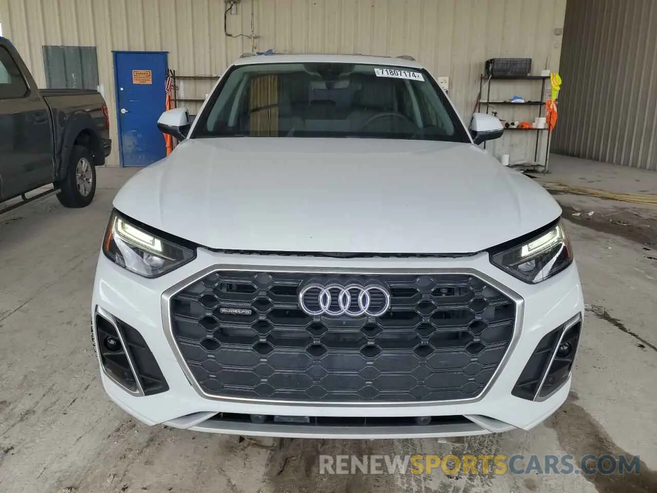 5 Photograph of a damaged car WA1EAAFYXP2112691 AUDI Q5 2023