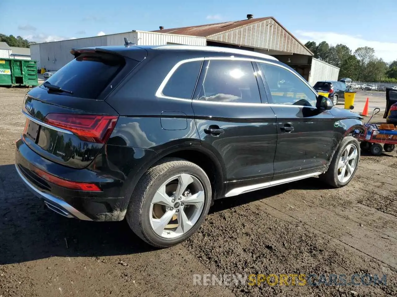 3 Photograph of a damaged car WA1EABFY8P2069068 AUDI Q5 2023