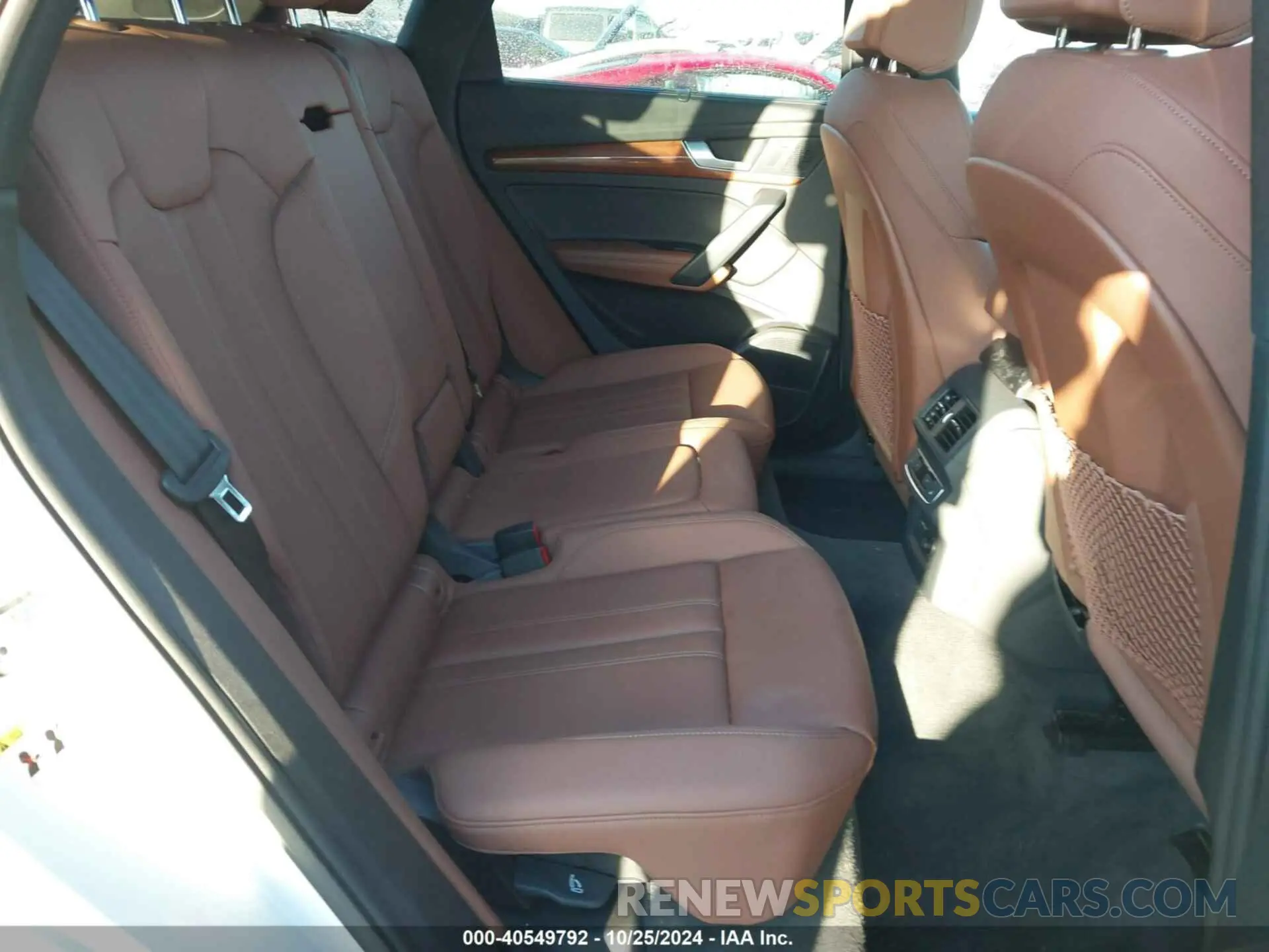 8 Photograph of a damaged car WA1FAAFY1P2148869 AUDI Q5 2023