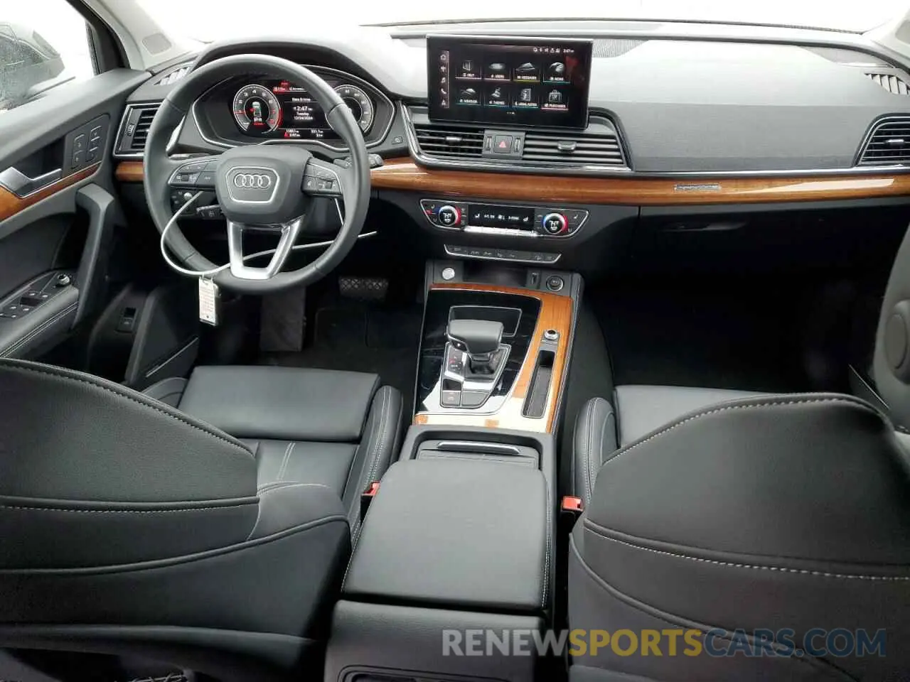 8 Photograph of a damaged car WA1FAAFY1P2166014 AUDI Q5 2023