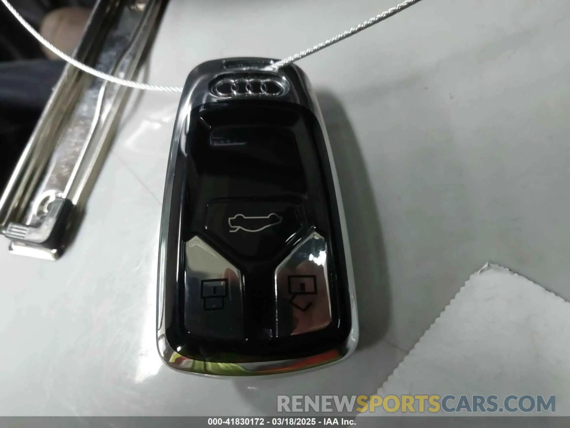 11 Photograph of a damaged car WA1FAAFY5P2032400 AUDI Q5 2023