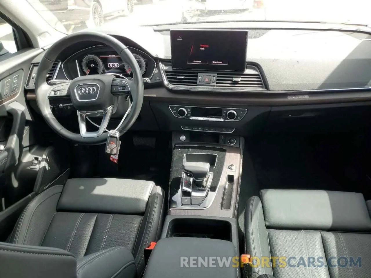 8 Photograph of a damaged car WA1FAAFY7P2061803 AUDI Q5 2023