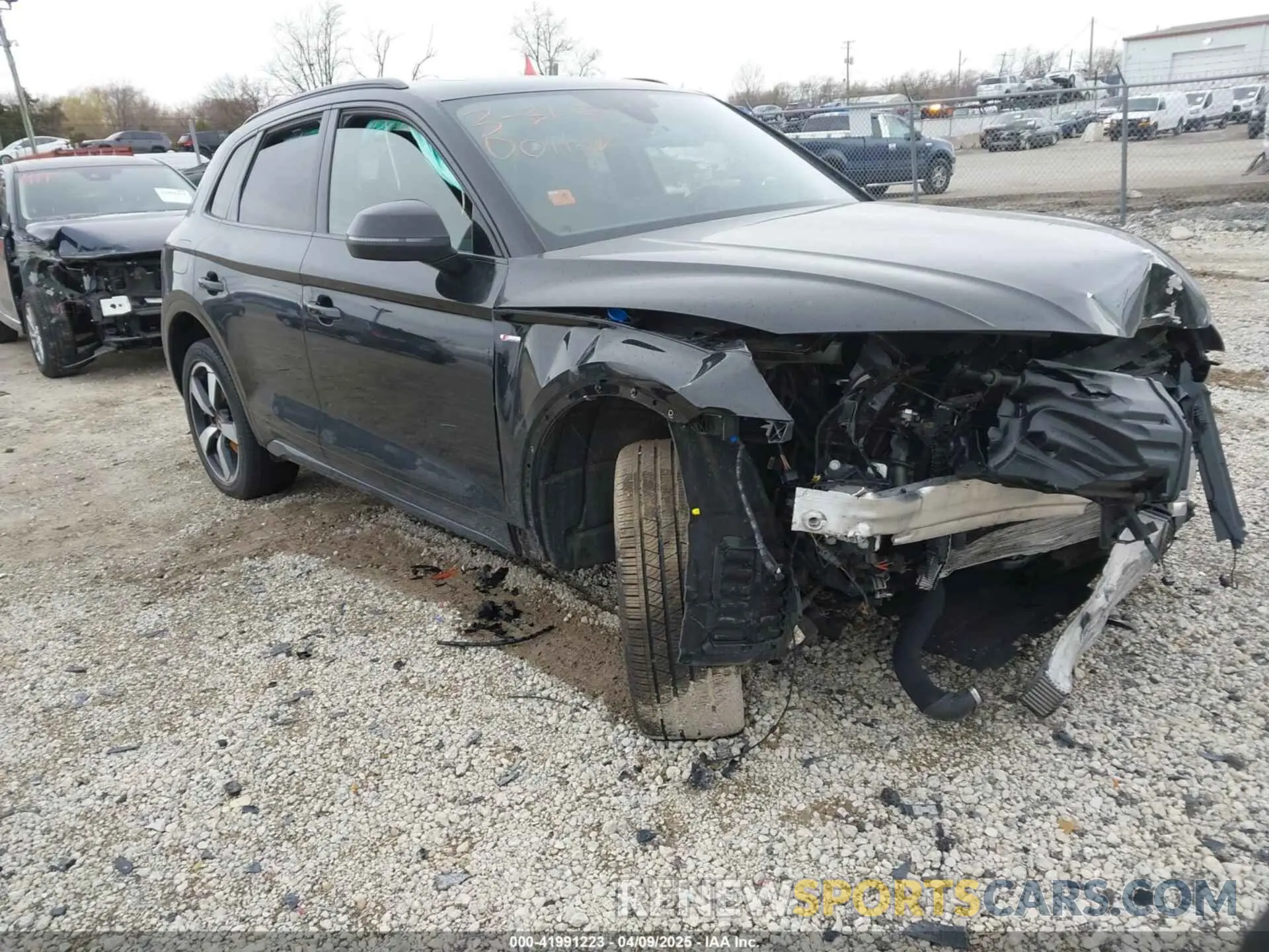 1 Photograph of a damaged car WA1FAAFYXP2133089 AUDI Q5 2023