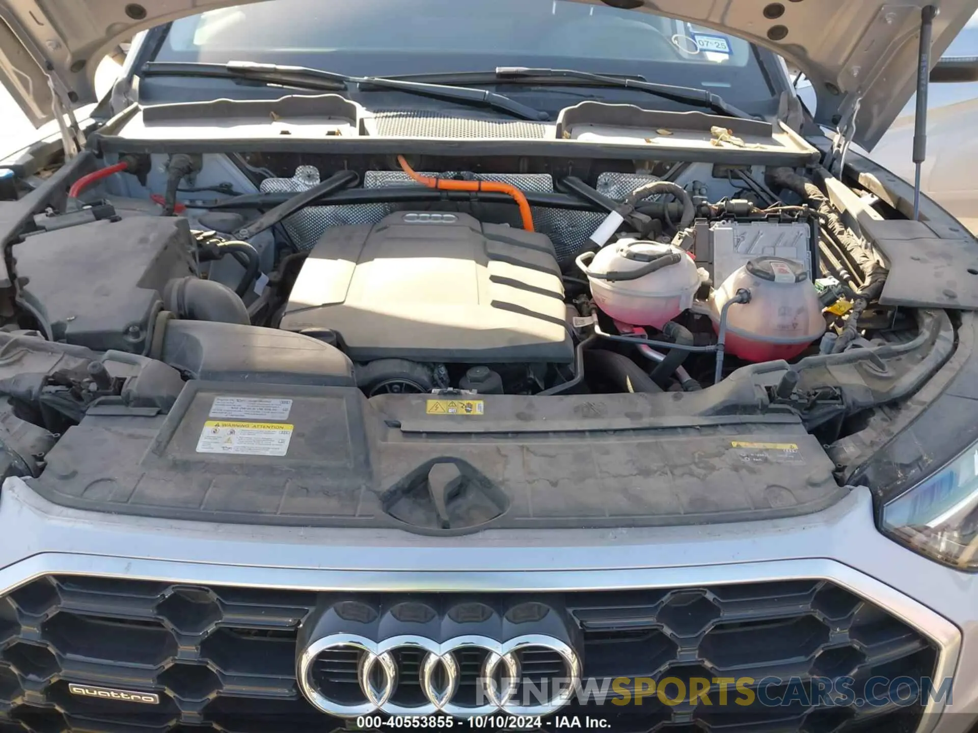10 Photograph of a damaged car WA1G2AFY8P2099168 AUDI Q5 2023