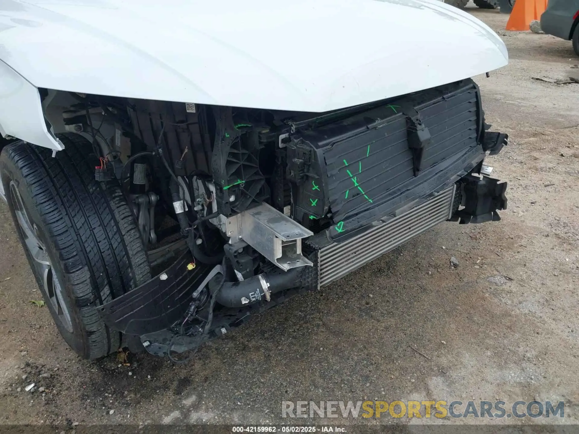 18 Photograph of a damaged car WA1GAAFY0P2137060 AUDI Q5 2023