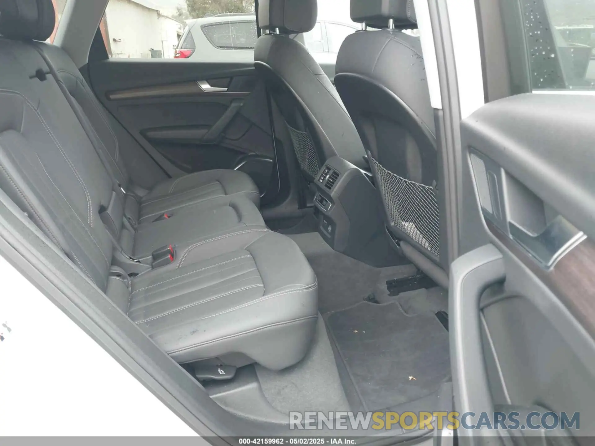 8 Photograph of a damaged car WA1GAAFY0P2137060 AUDI Q5 2023