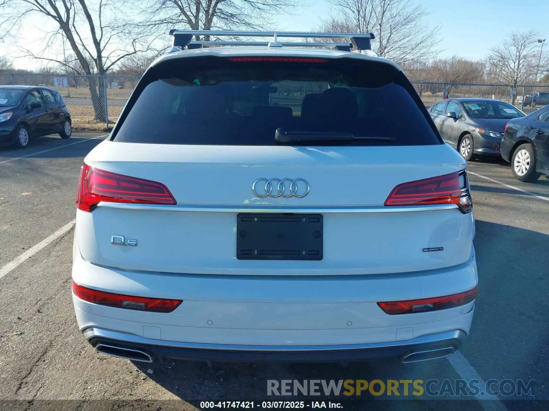 16 Photograph of a damaged car WA1GAAFY1P2017705 AUDI Q5 2023