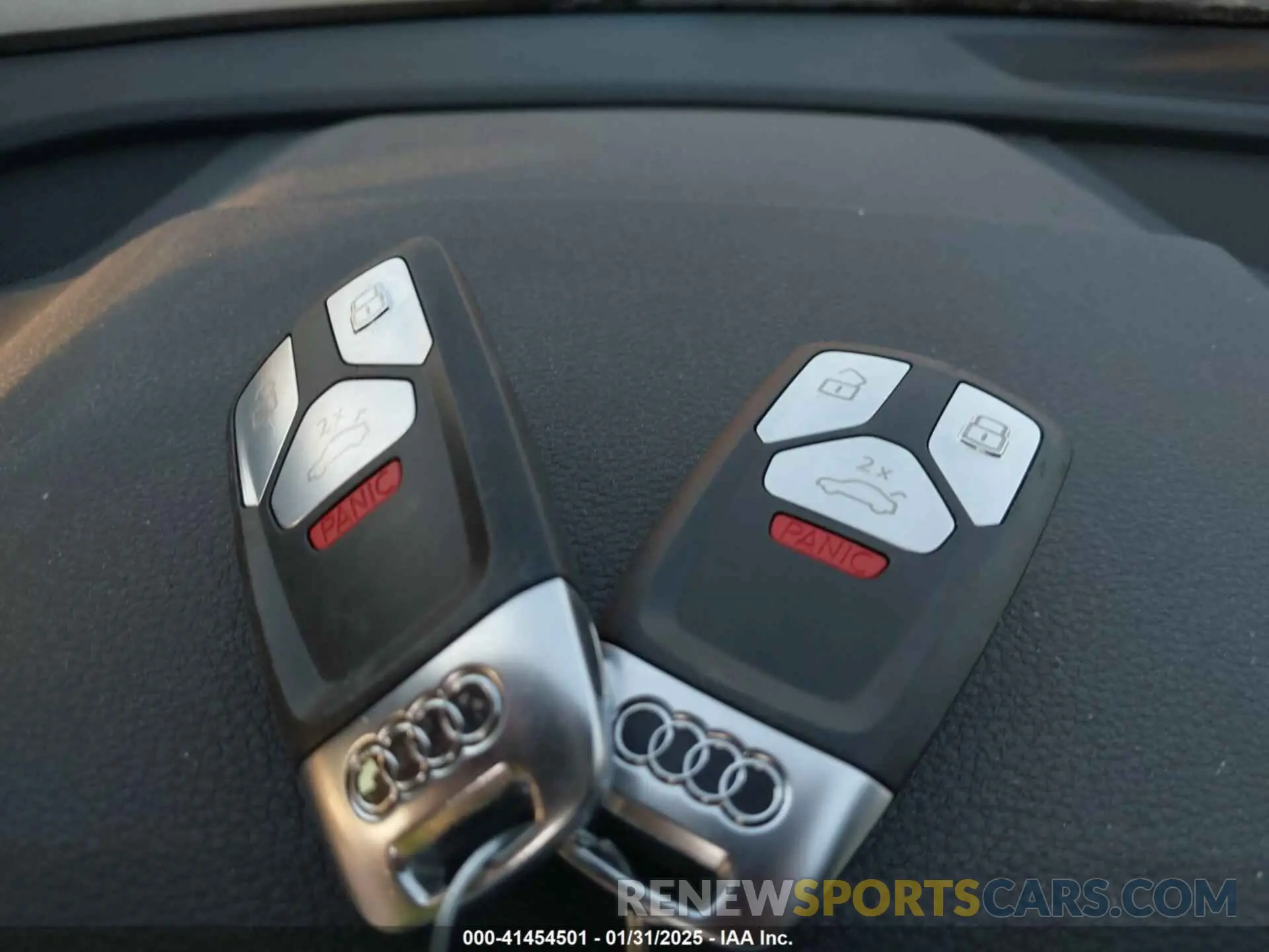 11 Photograph of a damaged car WA1GAAFY1P2052745 AUDI Q5 2023