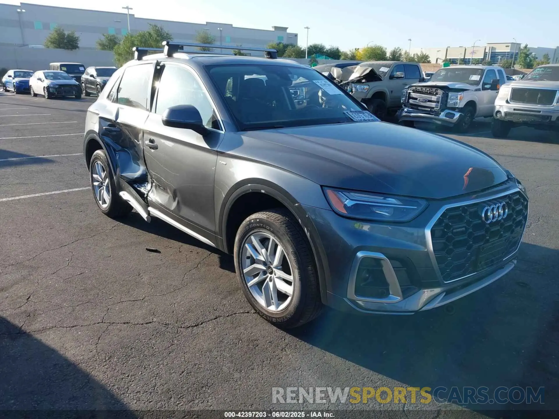 1 Photograph of a damaged car WA1GAAFY1P2098513 AUDI Q5 2023