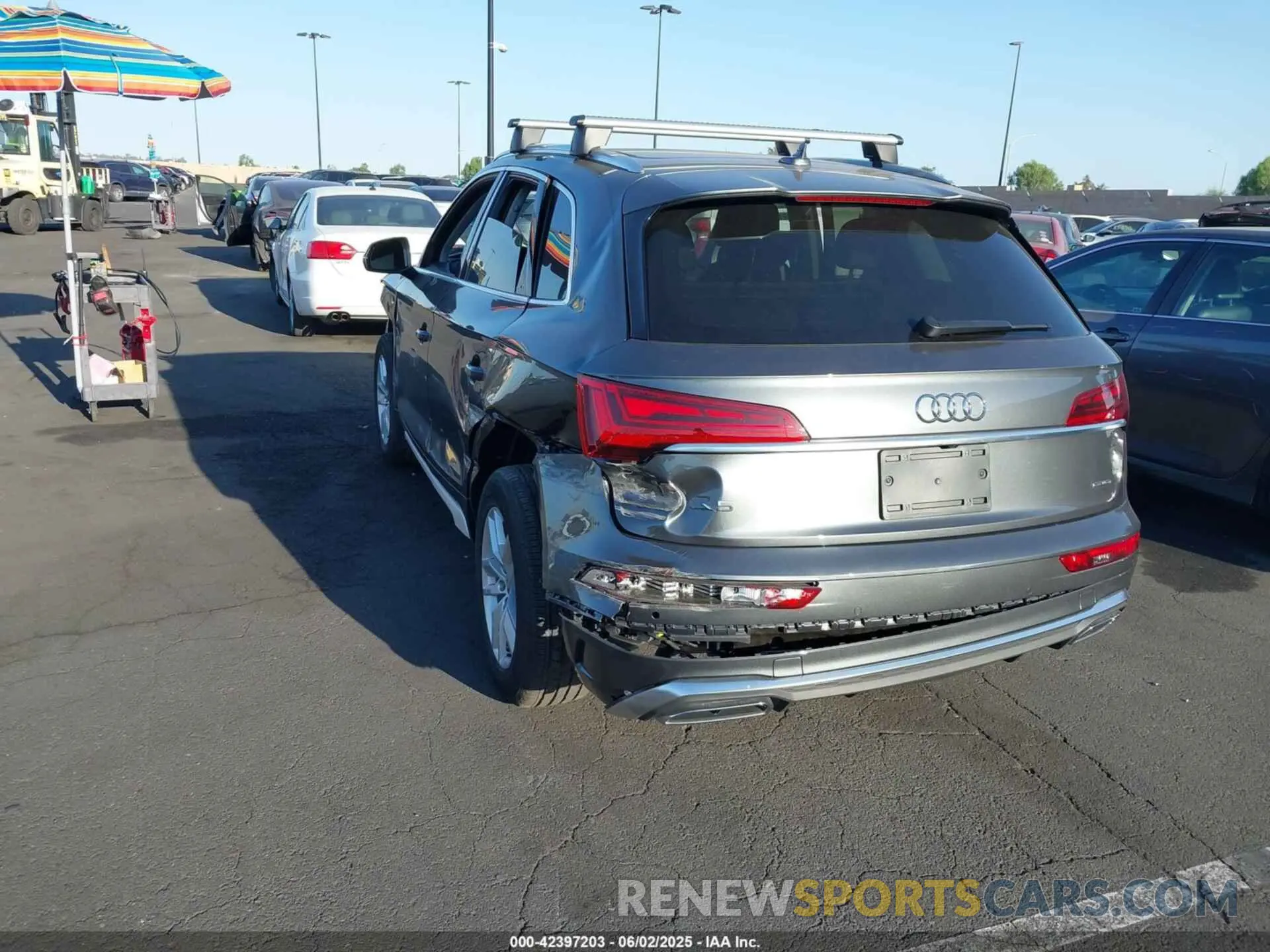 3 Photograph of a damaged car WA1GAAFY1P2098513 AUDI Q5 2023