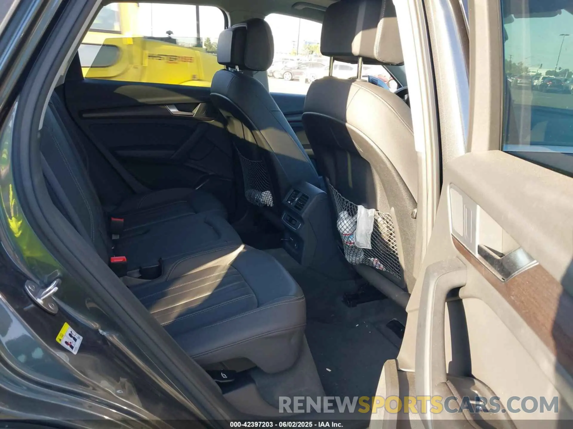 8 Photograph of a damaged car WA1GAAFY1P2098513 AUDI Q5 2023