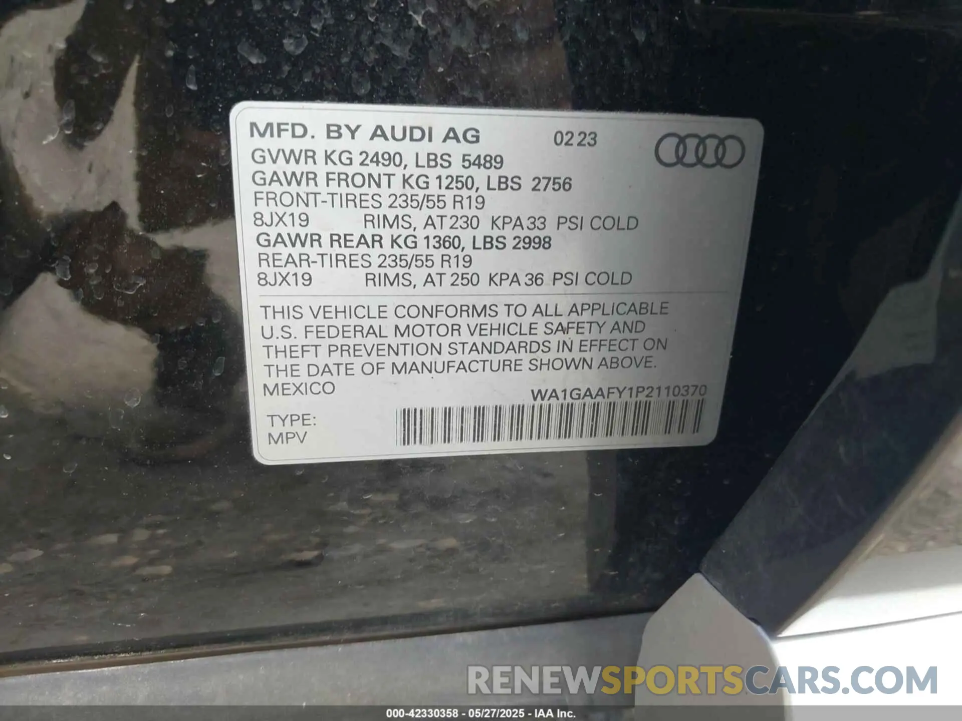 9 Photograph of a damaged car WA1GAAFY1P2110370 AUDI Q5 2023