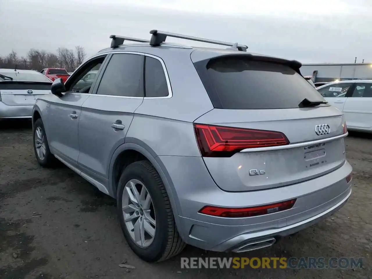 2 Photograph of a damaged car WA1GAAFY2P2002310 AUDI Q5 2023