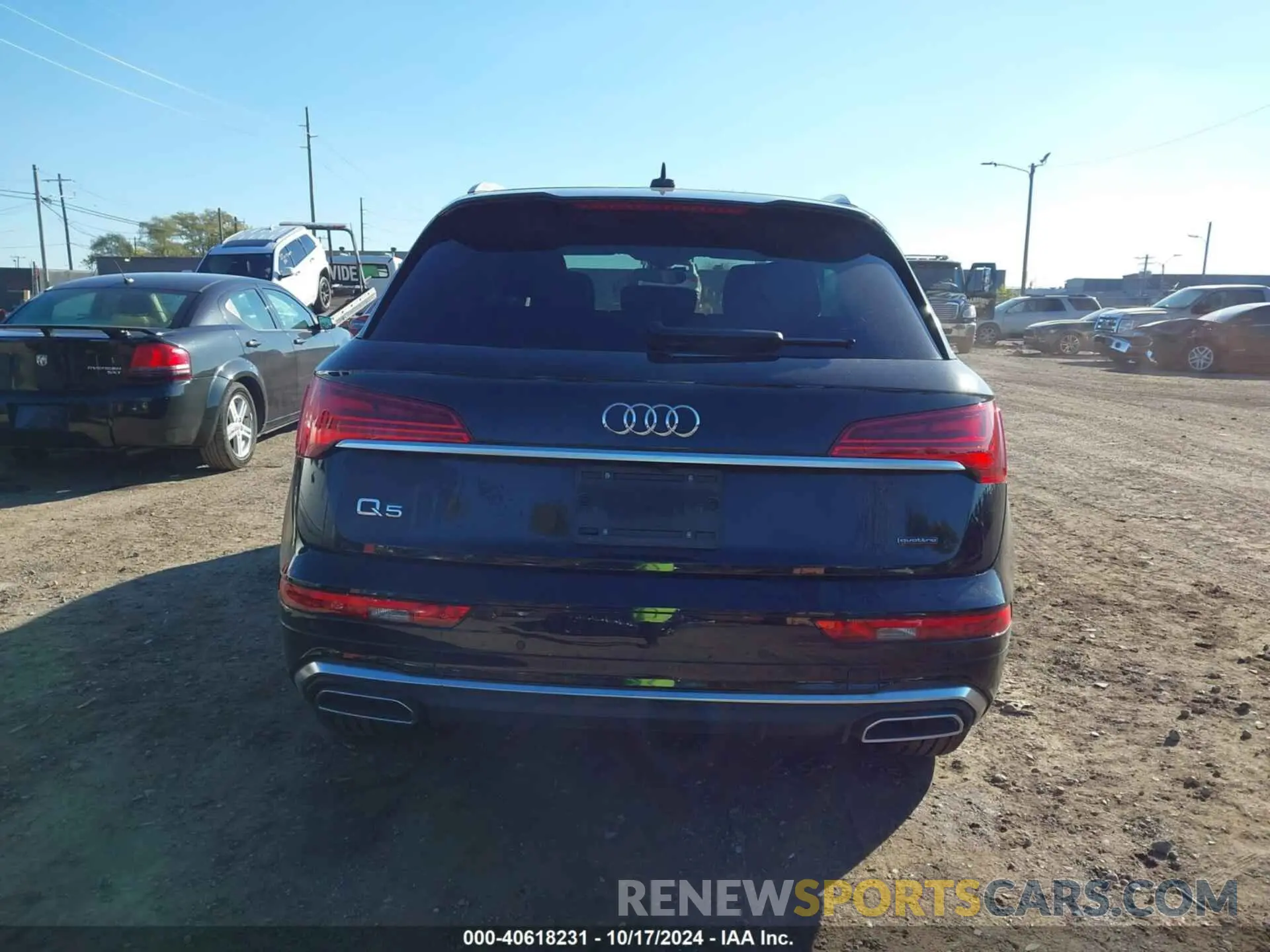 16 Photograph of a damaged car WA1GAAFY2P2170075 AUDI Q5 2023