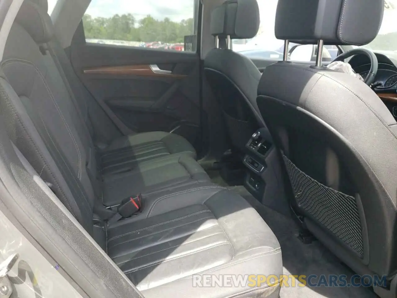 11 Photograph of a damaged car WA1GAAFY3P2014532 AUDI Q5 2023