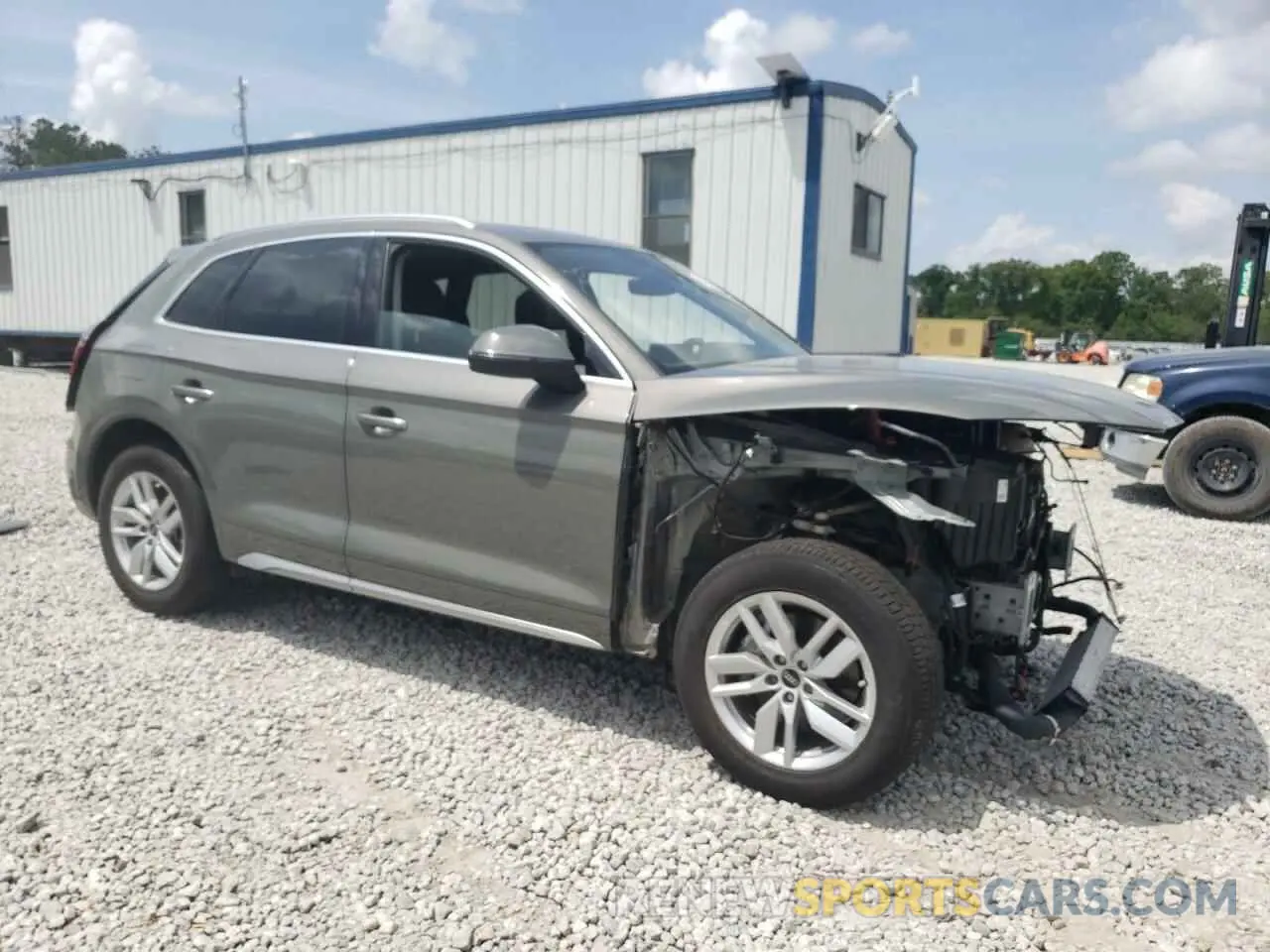 4 Photograph of a damaged car WA1GAAFY3P2014532 AUDI Q5 2023