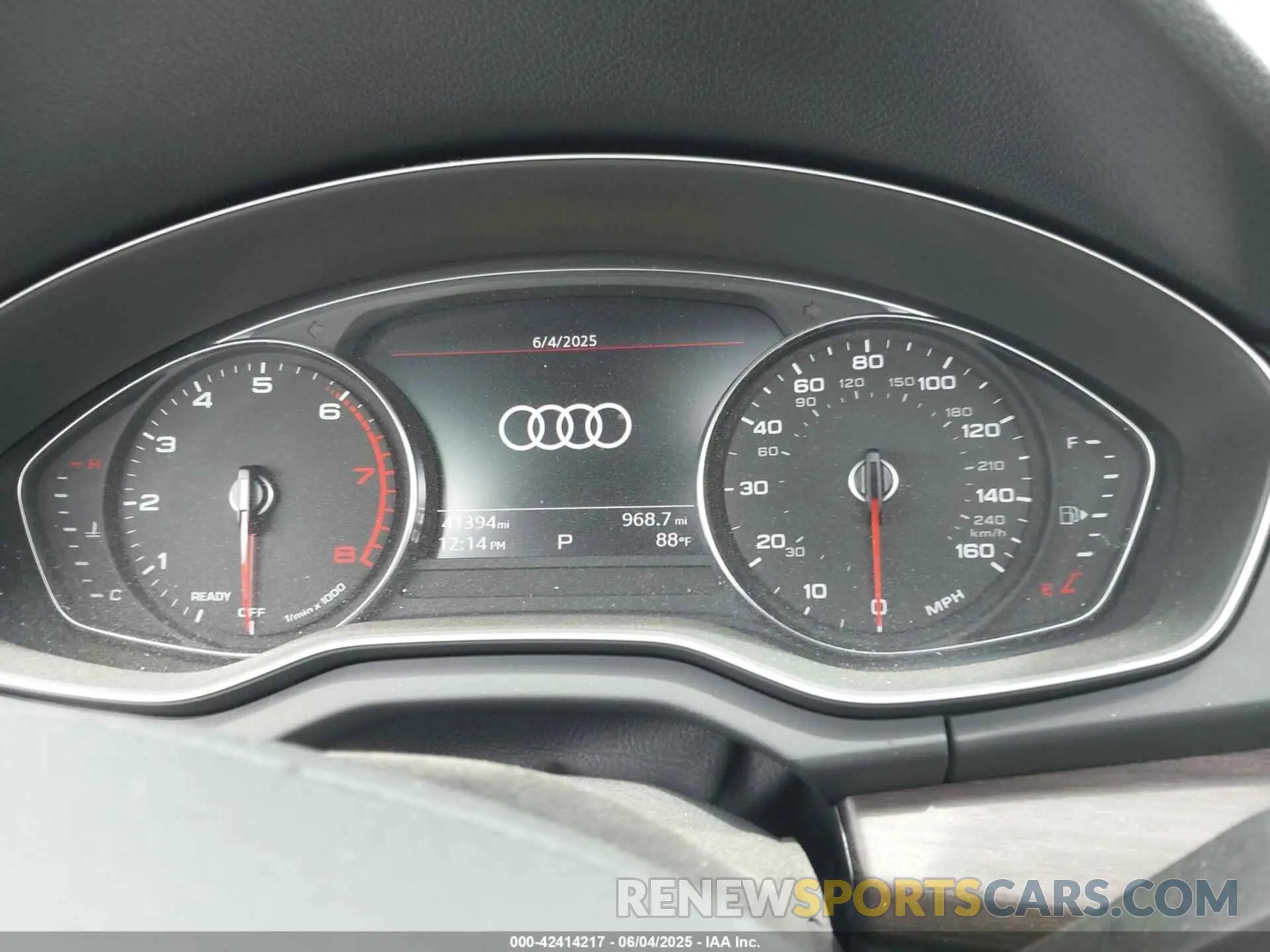 7 Photograph of a damaged car WA1GAAFY3P2043285 AUDI Q5 2023