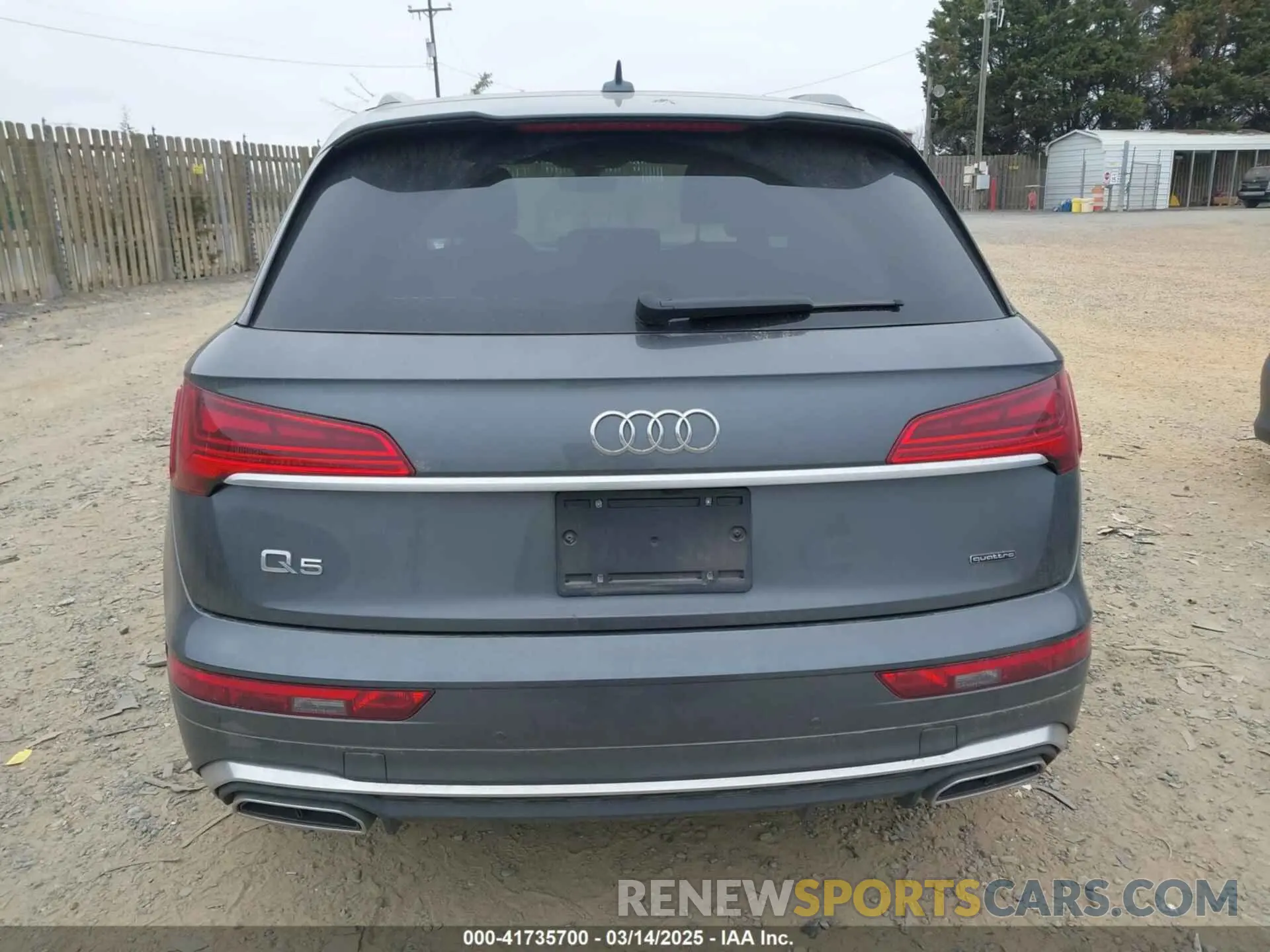 16 Photograph of a damaged car WA1GAAFY3P2062189 AUDI Q5 2023
