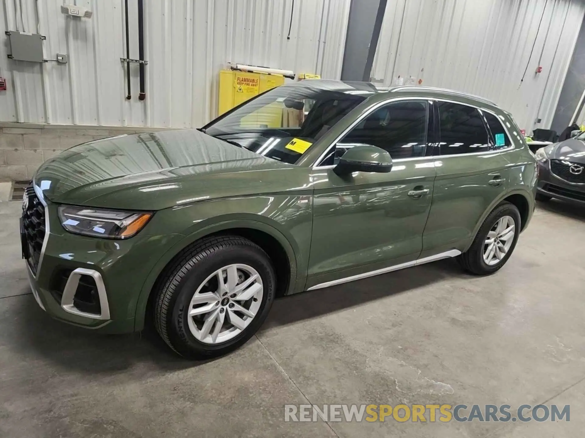4 Photograph of a damaged car WA1GAAFY4P2030772 AUDI Q5 2023