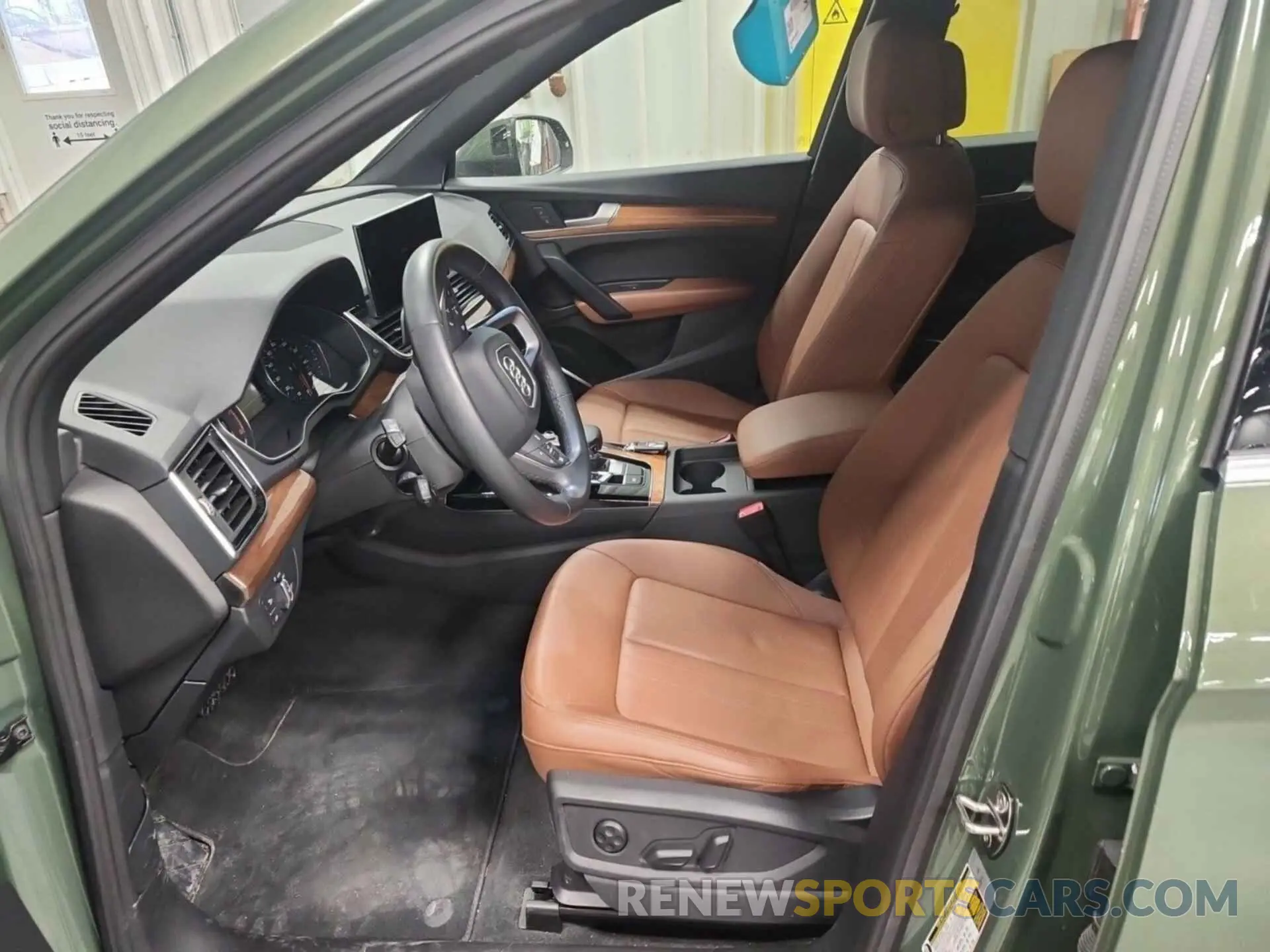 7 Photograph of a damaged car WA1GAAFY4P2030772 AUDI Q5 2023