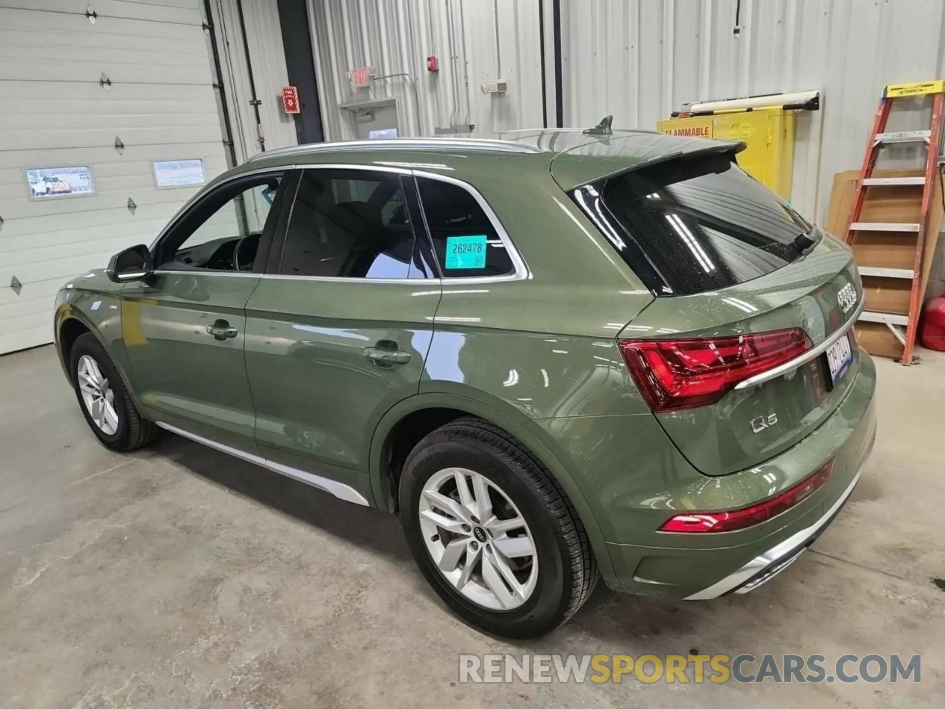 9 Photograph of a damaged car WA1GAAFY4P2030772 AUDI Q5 2023